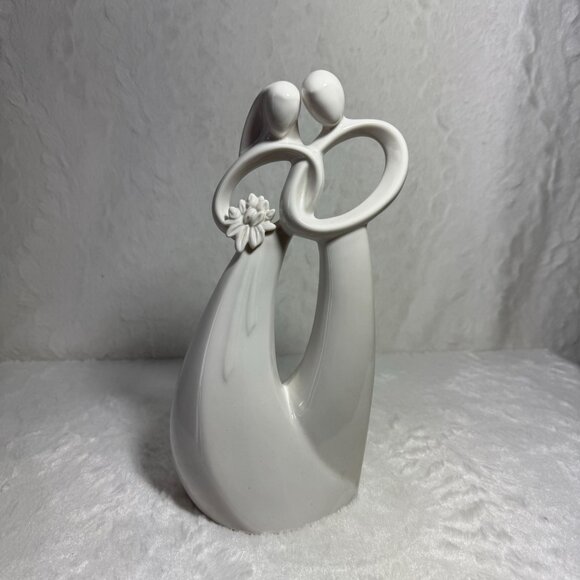 Circle Of Love By Kim Lawrence "Forever" Figurine Enesco 1998 Romantic Sculpture - Picture 1 of 6